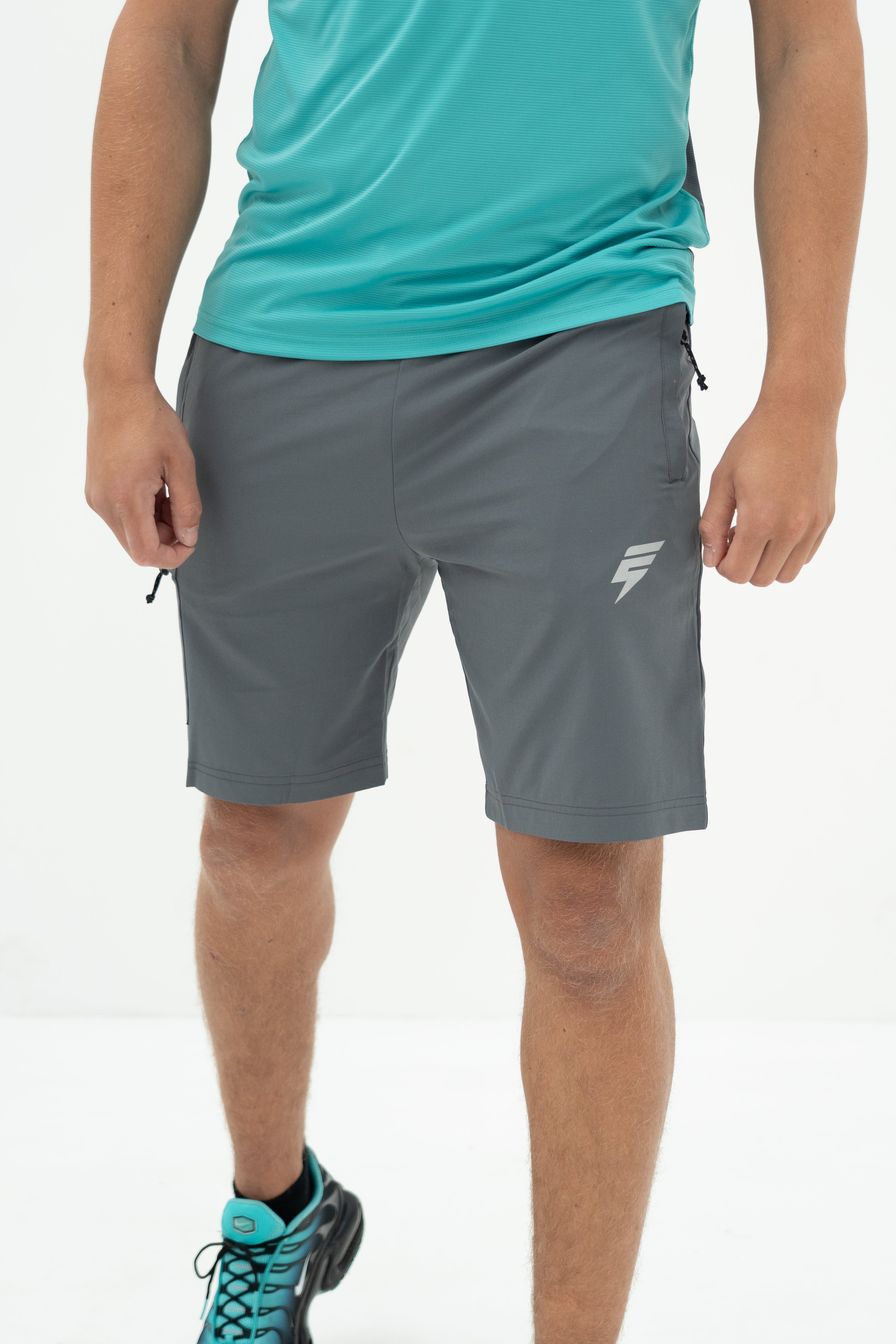 CORE CARGO SHORT - GREY