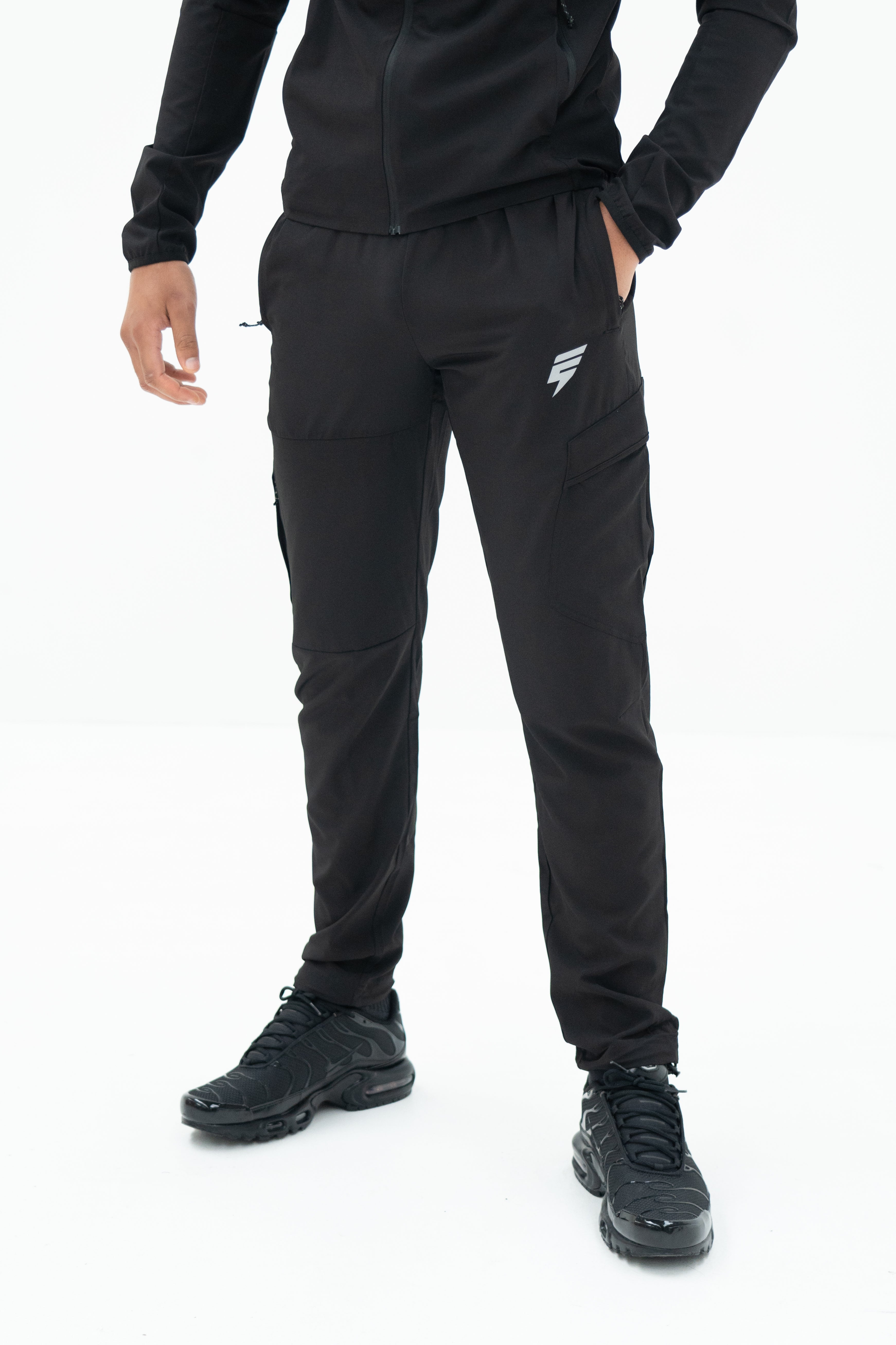 CORE CARGO PANT - BLACK