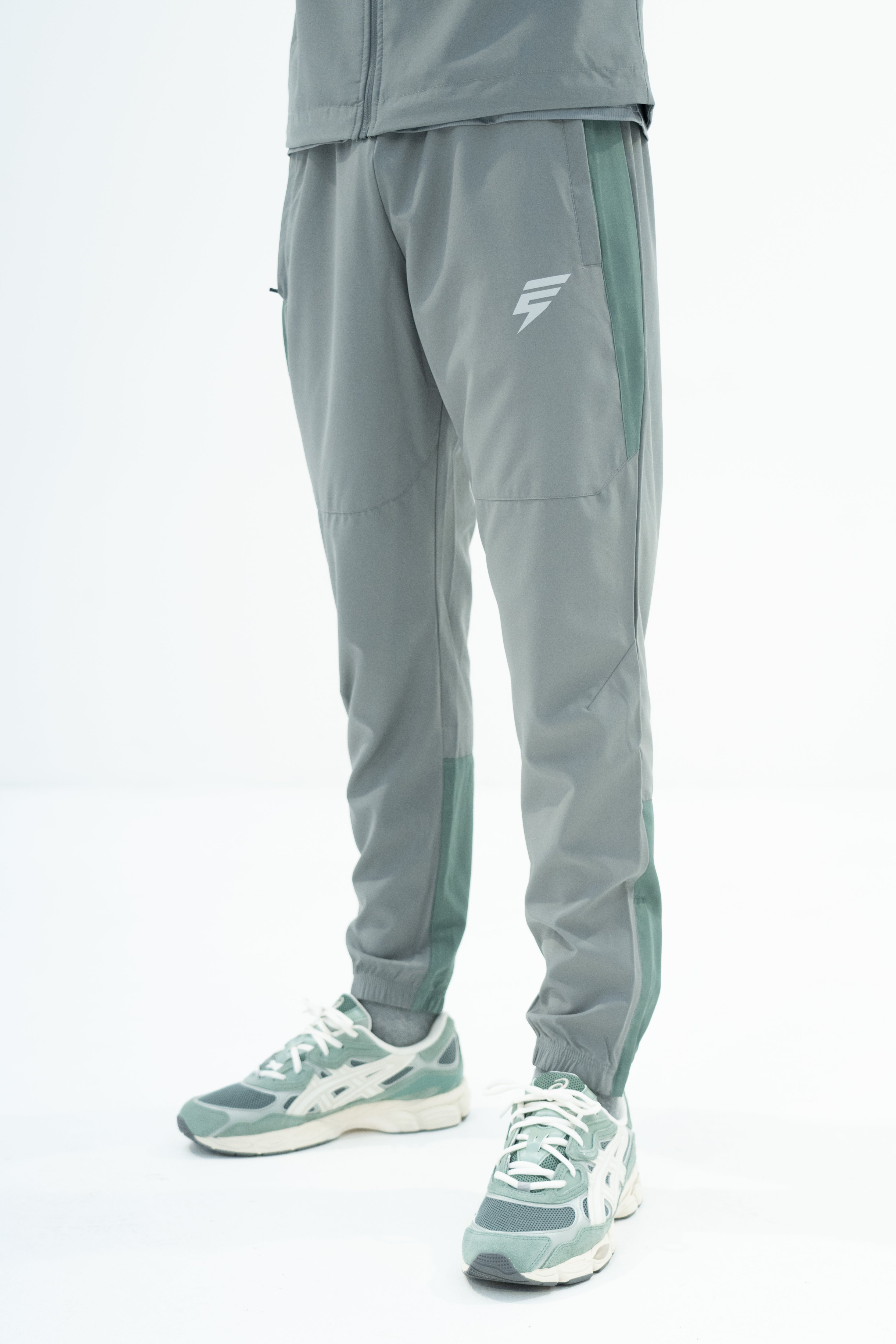 TRACK TRACKSUIT - LIGHT GREY/SAGE GREEN