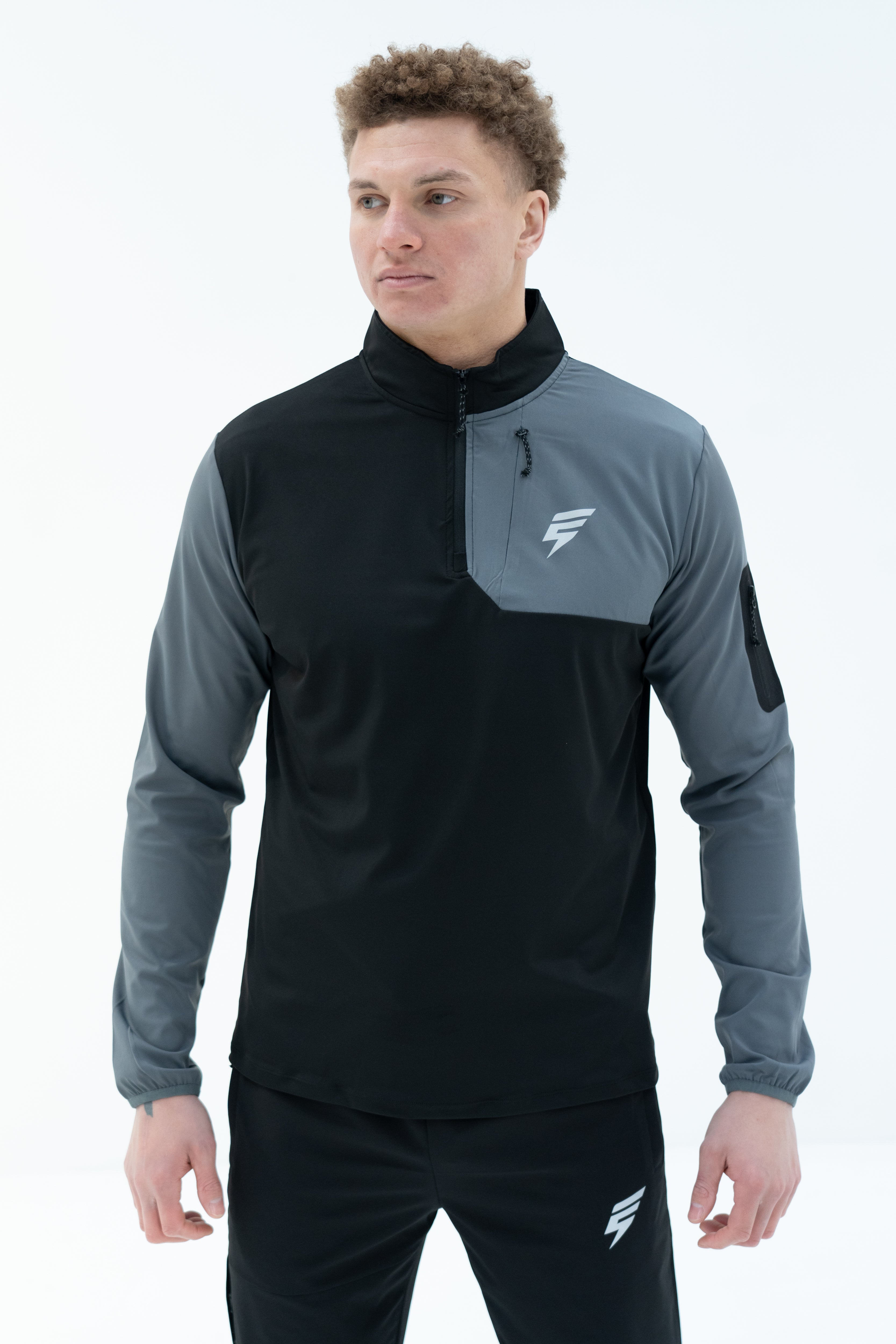 CORE 1/4 ZIP - BLACK/GREY