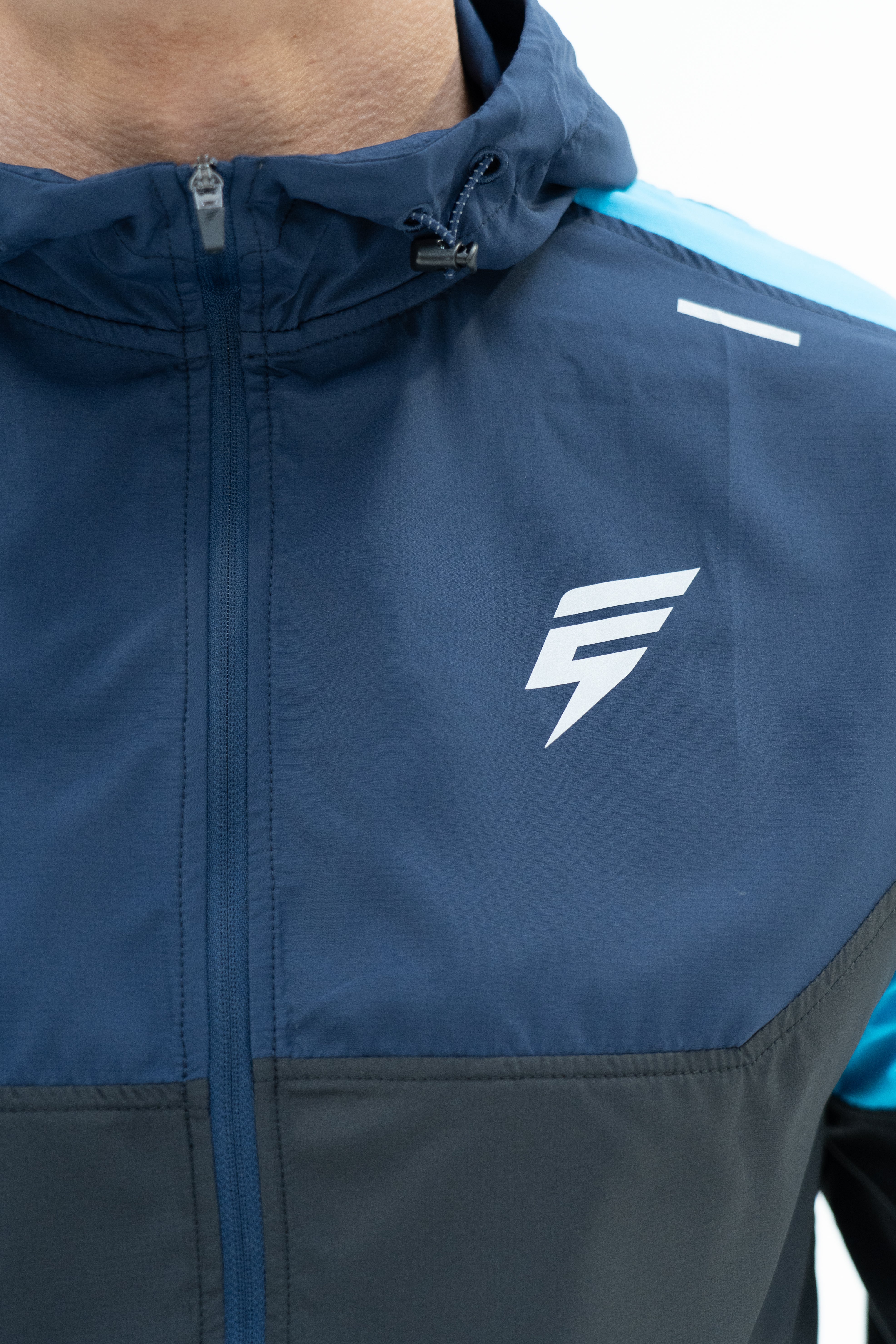 VENT WINDBREAKER JACKET - BLACK/BLUE/NAVY