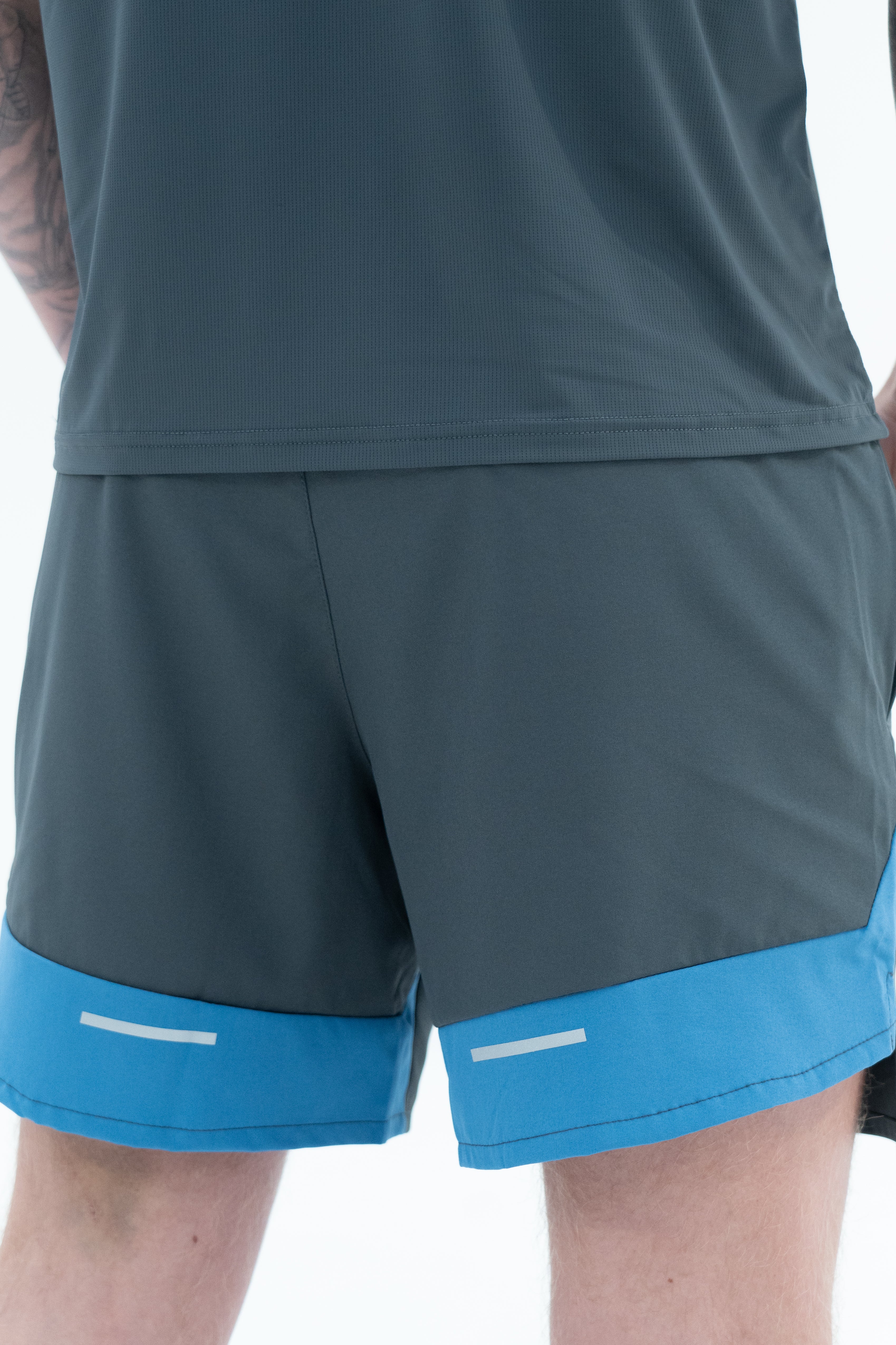 SPLIT SHORTS - GREY/OMBRE BLUE